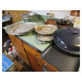 ALUMINUMWARE SERVING TRAYS