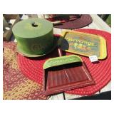 TIN CAKE PAN ; DUST PAN ;BEVERAGE TRAY