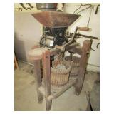 WOW! THE SUPERIOR CIDAR PRESS W/ FLYWHEEL ,HAND