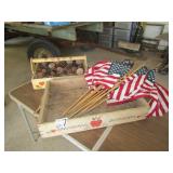SMALL FLAGS ; 2 DECOR BOXES ; PINE CONES