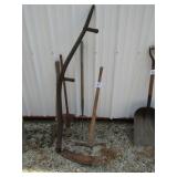 5 LONG HANDLE GARDEN TOOLS