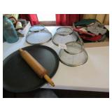 POT HOLDERS ; STRAINER BOWLS; PIZZA PAN; WOOD