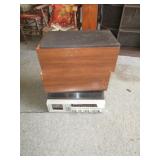 PANSONIC CASSETTE ,RADIO RECORD PLAYER W/ SPEAKERS