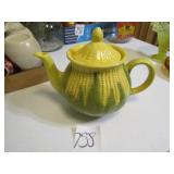 SHAWNEE CORN TEA POT