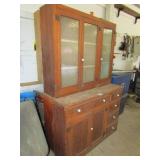 OLD CABINET W/ 5 DRAWERS ,2 DOOR BASE W/ FROSTED