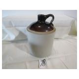 2 GAL . SHOULDER JUG W/ BROWN TOP