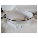 16' OVAL GRANITE WHITE DISH PAN W/ 2 HANDLES