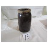 BROWN QT. WAX SEAL STONE JAR