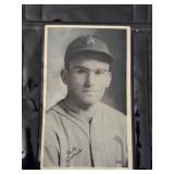 1936 R313 National Chicle Bill Dietrich Card