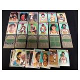 (40) 1975 Topps Basketball Cards