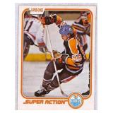 1981 O-Pee-Chee Wayne Gretzky Super Action Card