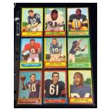9 Vintage Football Trading Cards