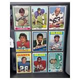 (76) Football Trading Cards in Plastic Sleeves