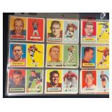 (23) 1959 Topps Football Trading Cards