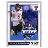 2017 Panini Score NFL Draft Patrick Mahomes II RC