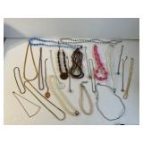 Lot of 22 Pcs Necklaces