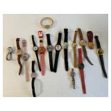 Lot of 16 Character Watches Mickey Mouse Tweety