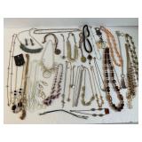 Lot of Necklaces 36 pcs