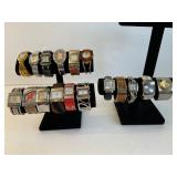 Lot of 17 Bracelet Watches