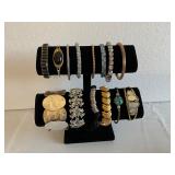 Lot of 14 Vintage Bangles & Bracelets