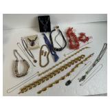 Necklaces & More 20 pcs