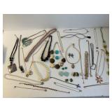 Lot of 33 Pieces Necklaces / Earrings