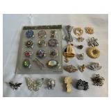 Lot of 30 Vintage Jewelry Pins