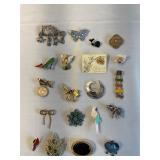 Lot of 20 Vintage Jewelry Pins