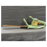 Black and Decker 16" Electric Chainsaw