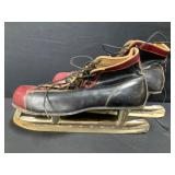 Canadian Rocket Ice Skates