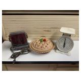Kitchen Scale, Toaster, & Pie Dish