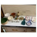 Spoon Rests & Kitchen Decor Lot