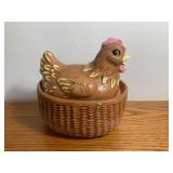 Twin Winton Nesting Hen Cookie Jar