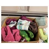 Bathroom Towels & Rugs