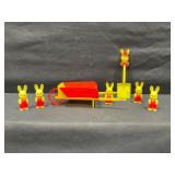 Rosbro Plastic Bunny Pull Cart, Shovel, & Figures