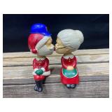 Mr. & Mrs. Claus Kissing Bobbleheads