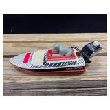 Tomy 1978 Wind Up Boat Toy