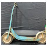 Western Chief Metal Kick Scooter