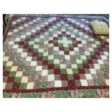Bedspread Quilt w/ Pillow & Pillow Cases