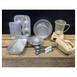 ARCO Childï¿½s Blender, Mixer & Pans