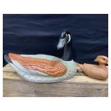 Papier-mï¿½chï¿½, goose and wooden duck