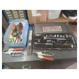 Hand Tools With paetial Socket Set