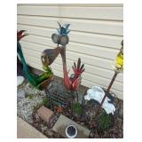 Metallic Lawn Decor Solar Bird