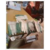 6 Pairs of Heater Beater Gloves