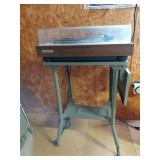 Pioneer PL-530 Turntable with Stand