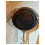 Griswold Cast Iron Skillet No. 8
