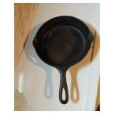 Vintage Griswold Cast Iron Skillet