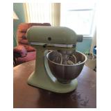 Vintage Green Stand Mixer with Bowl