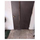 Metal Pitchfork With Wooden Handle