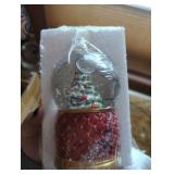 Mr. Christmas Snow Globes